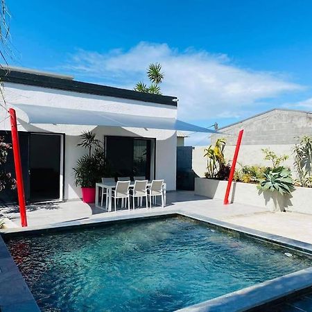 Villa Bois De Couleur Piscine Et Toit Terrasse Saint Pierre Eksteriør bilde